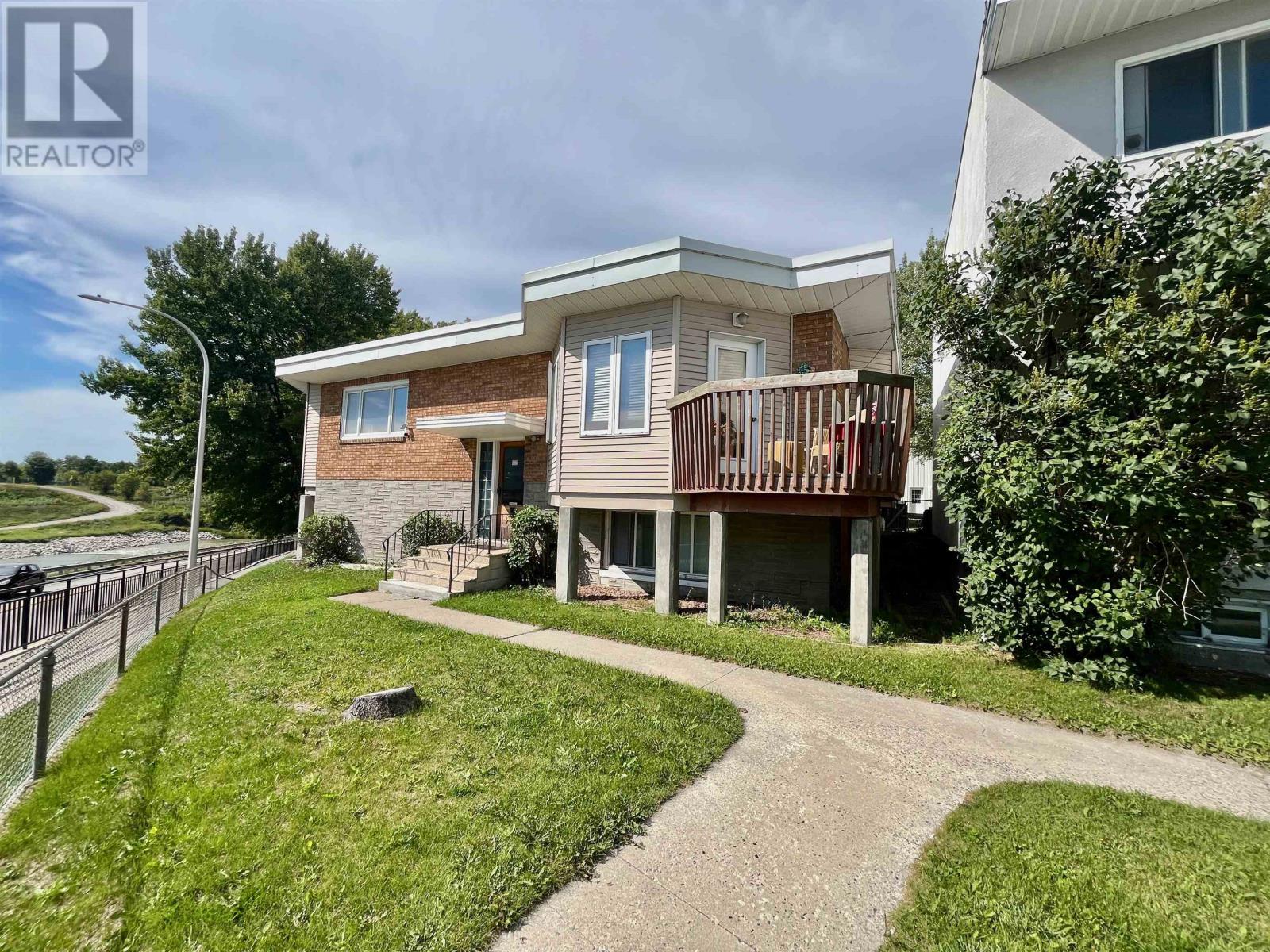 3 King St Property Photo 33