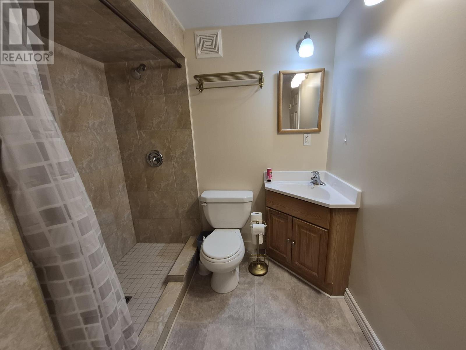 66 Jackson Crescent Property Photo 21