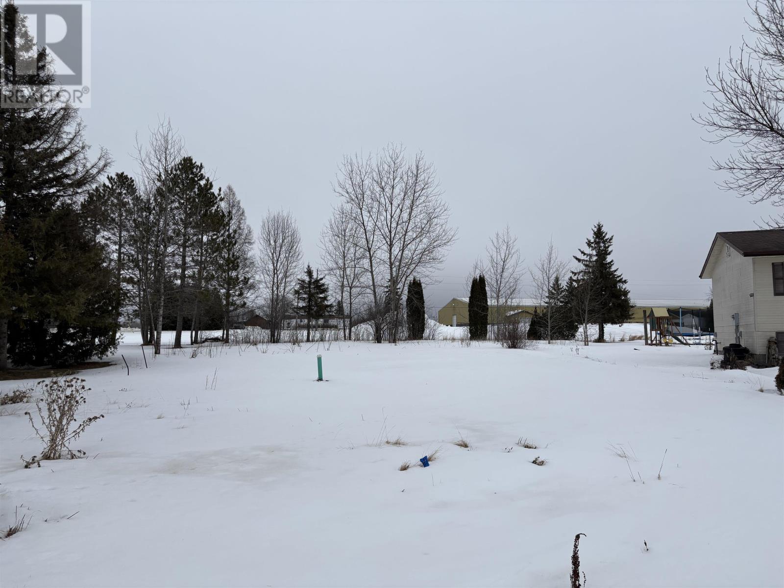 22 Cherlen Bay Property Photo 1