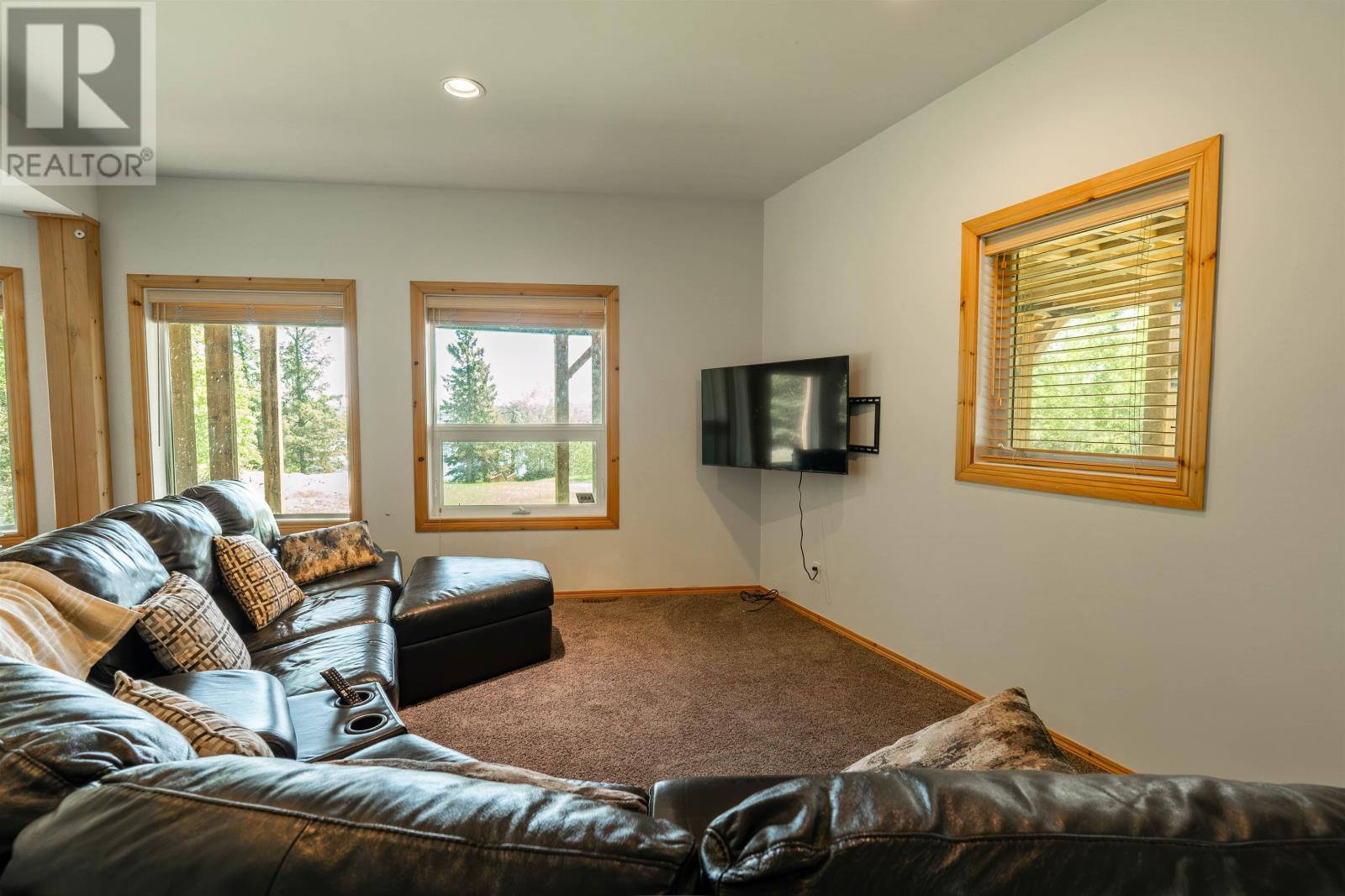 220d Phantom Dr Property Photo 35