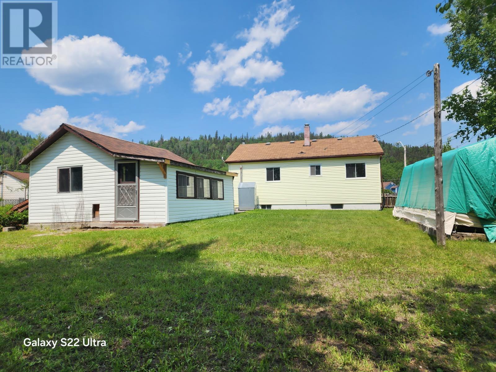 6 Kinglet Pl Property Photo 2