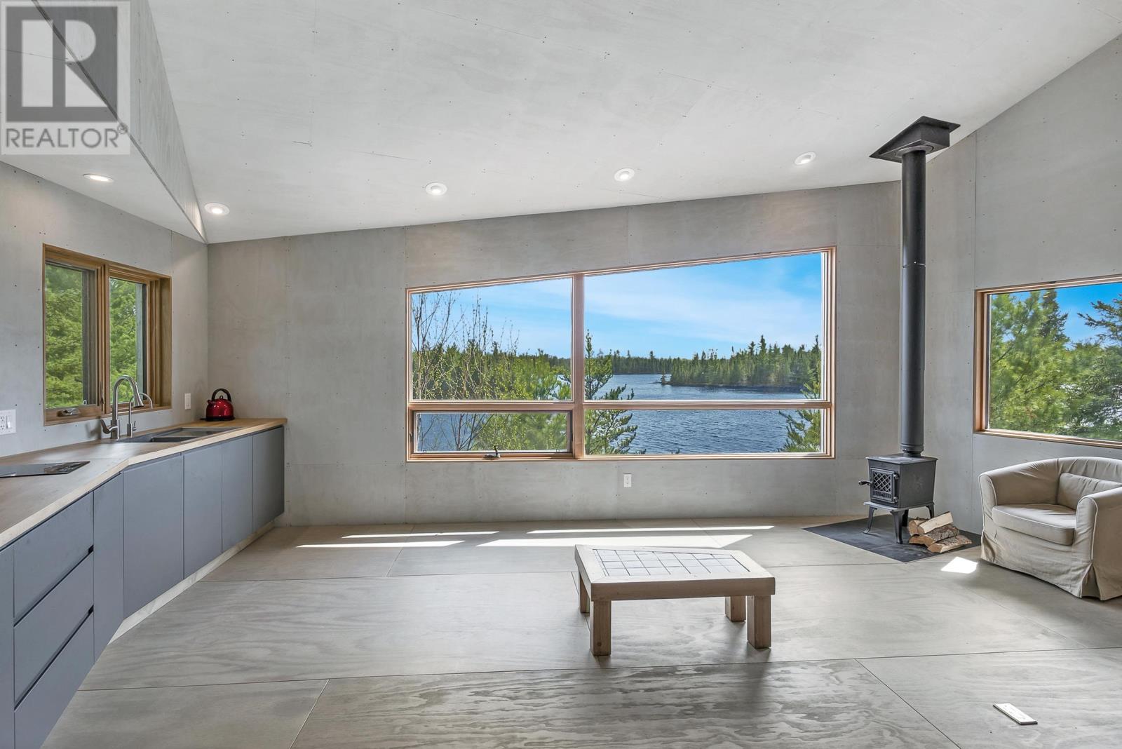 564 Hematite Rd Property Photo 18