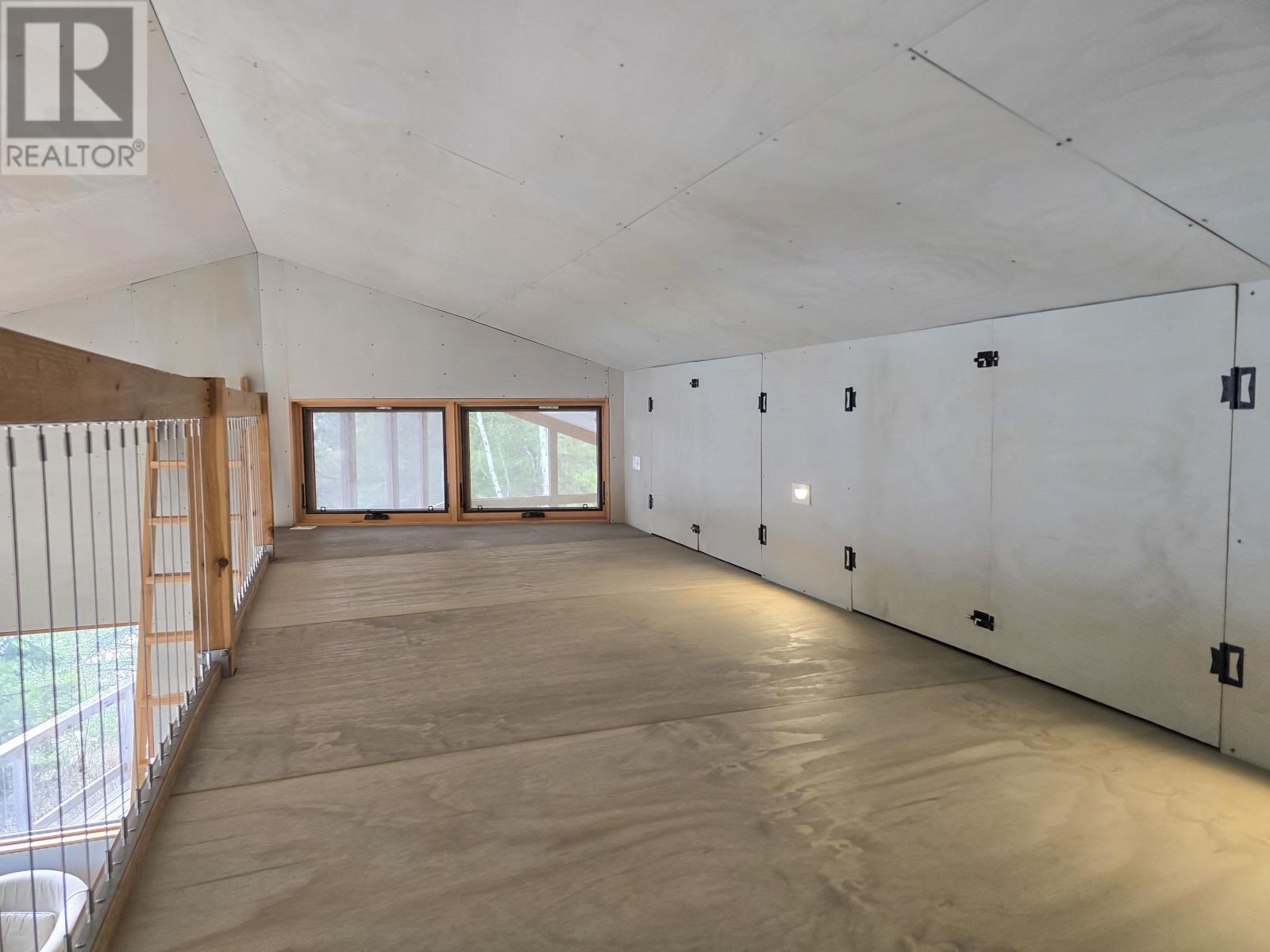 564 Hematite Rd Property Photo 29