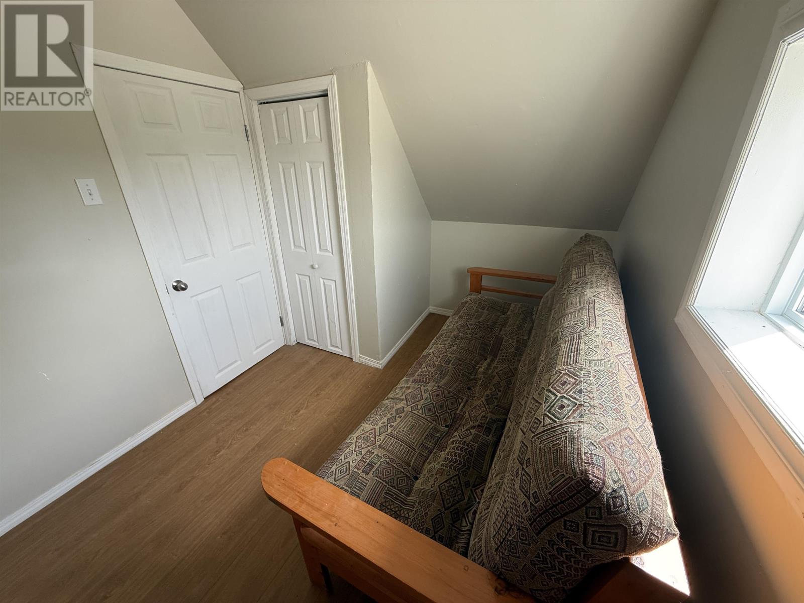 165 Third St Property Photo 15