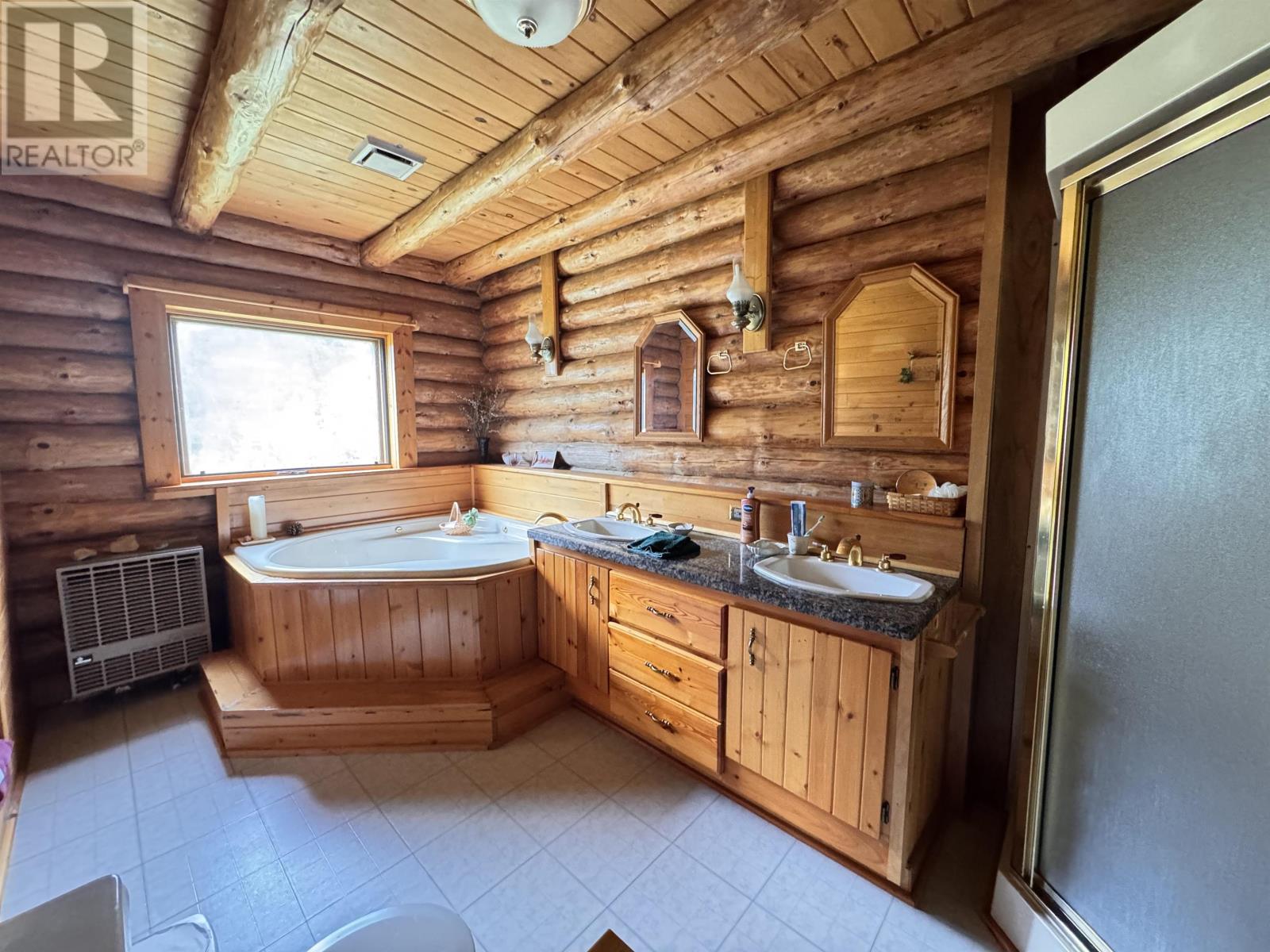 26 Cliff Lk Property Photo 17