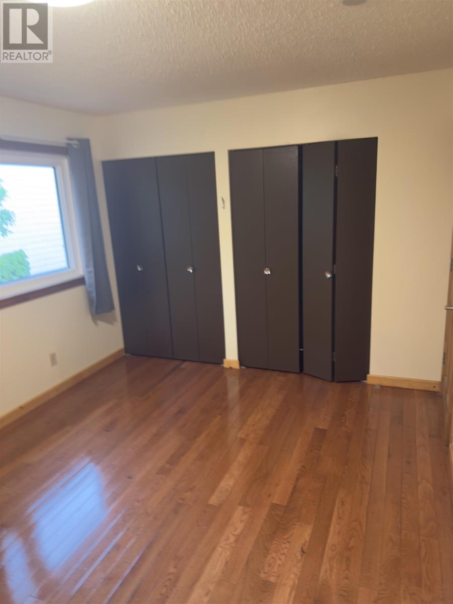 206 Varsity Place Property Photo 16