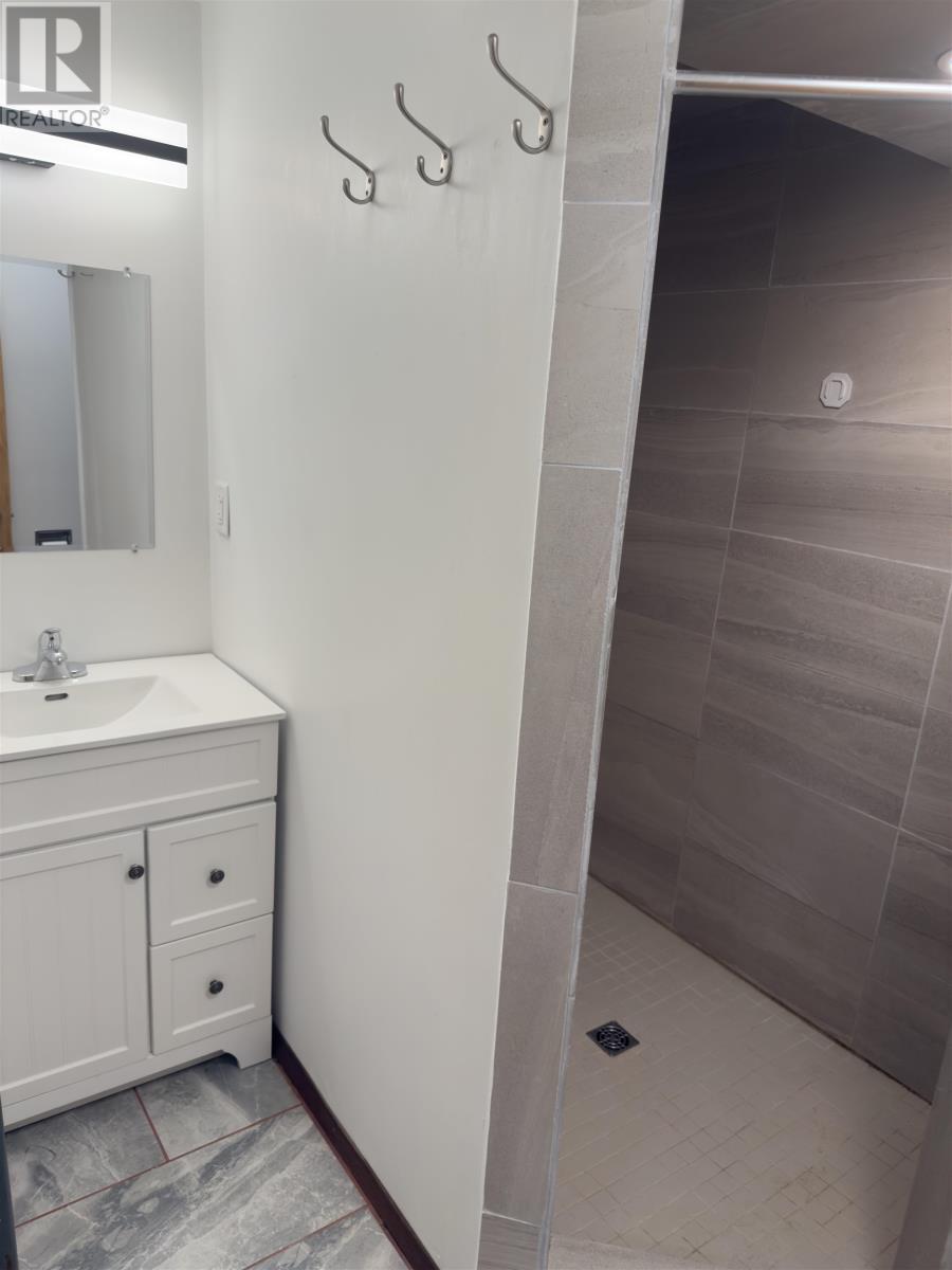 206 Varsity Place Property Photo 17