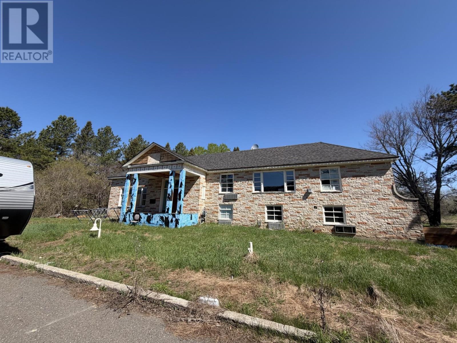 1331 Mountain Rd Property Photo 1