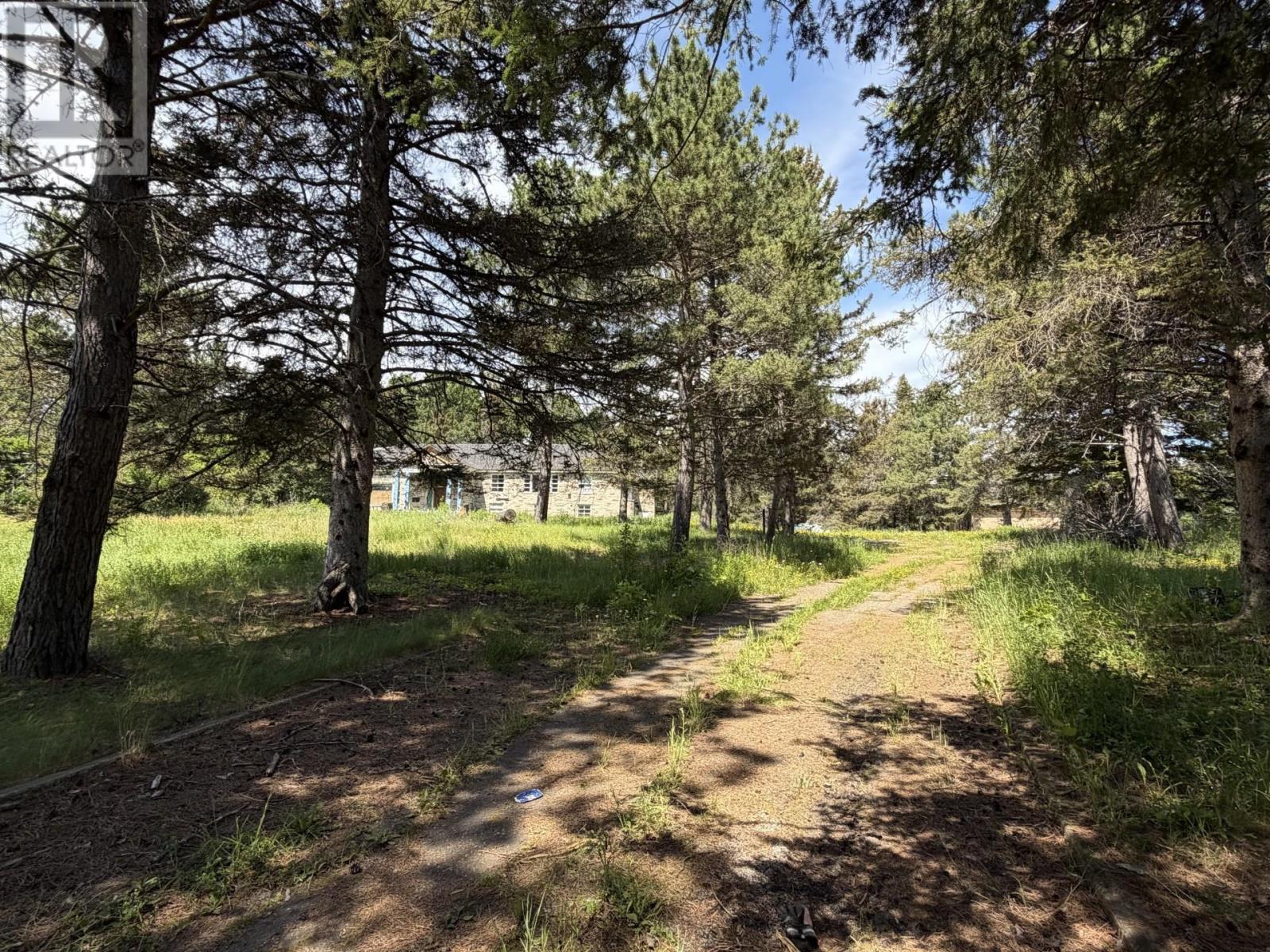 1331 Mountain Rd Property Photo 2