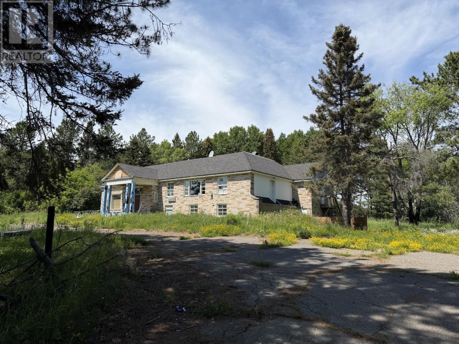 1331 Mountain Rd Property Photo 6