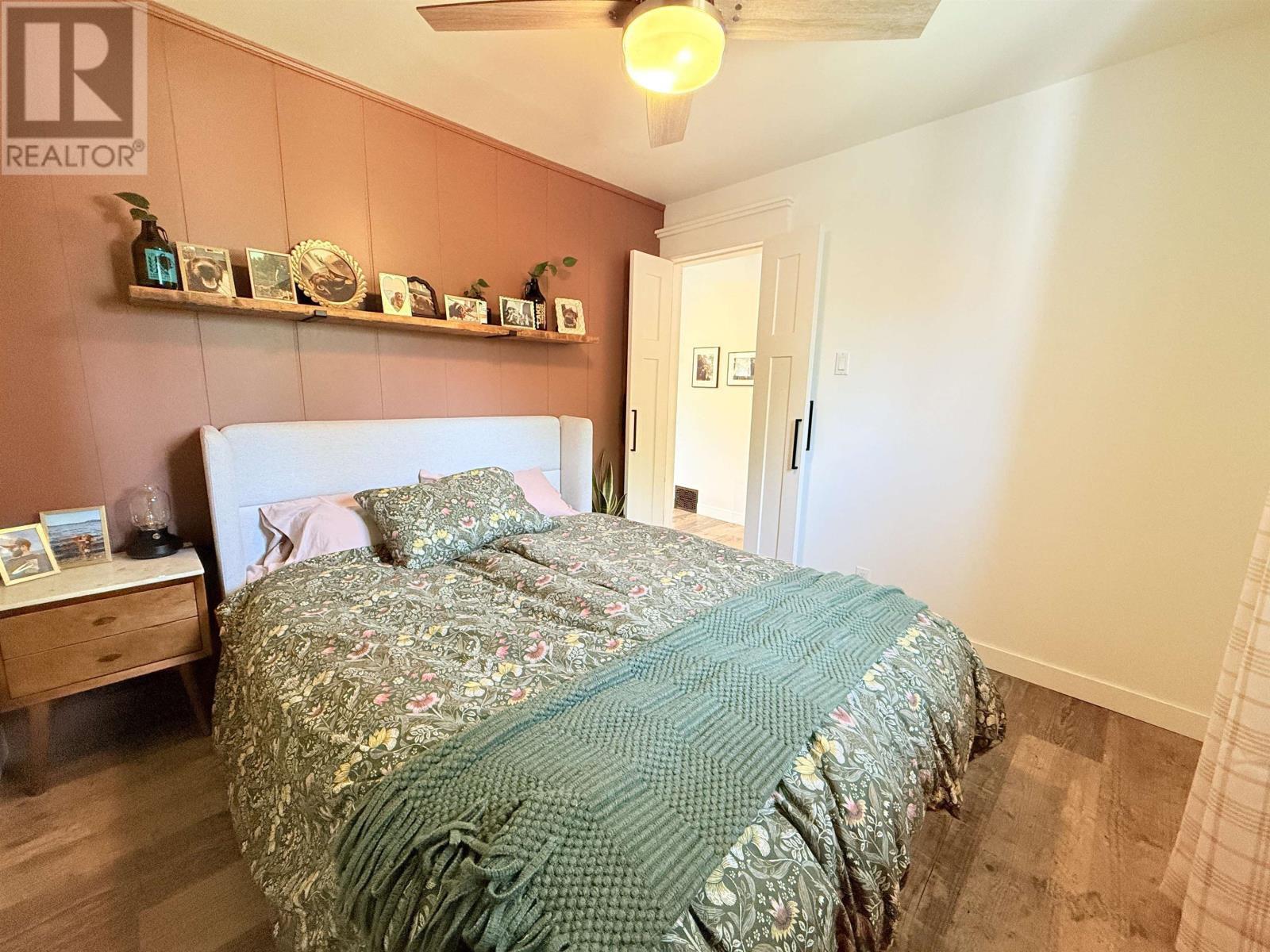 36 Robert St Property Photo 9