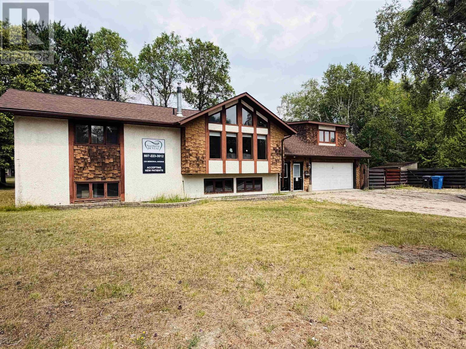 239 Memorial AVE Property Photo 1