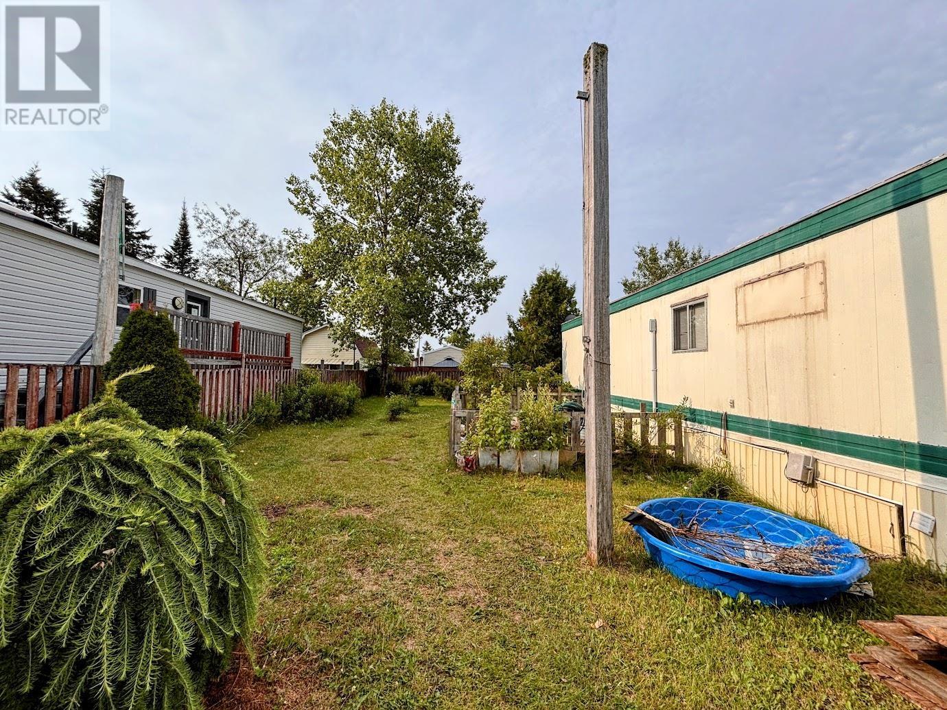 24 Jackson Cres Property Photo 23