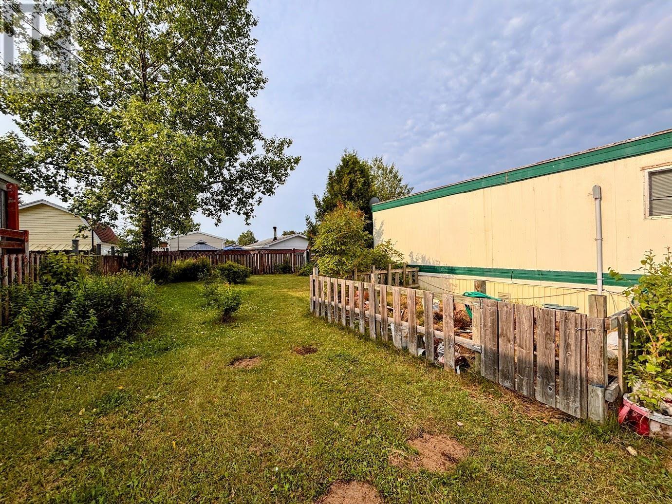 24 Jackson Cres Property Photo 24