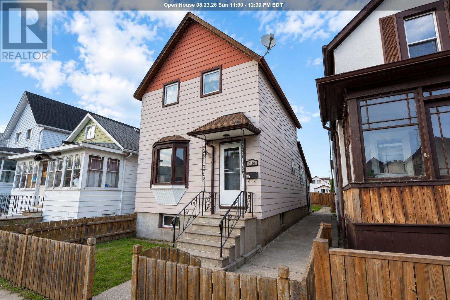 129 Heron St Property Photo 1