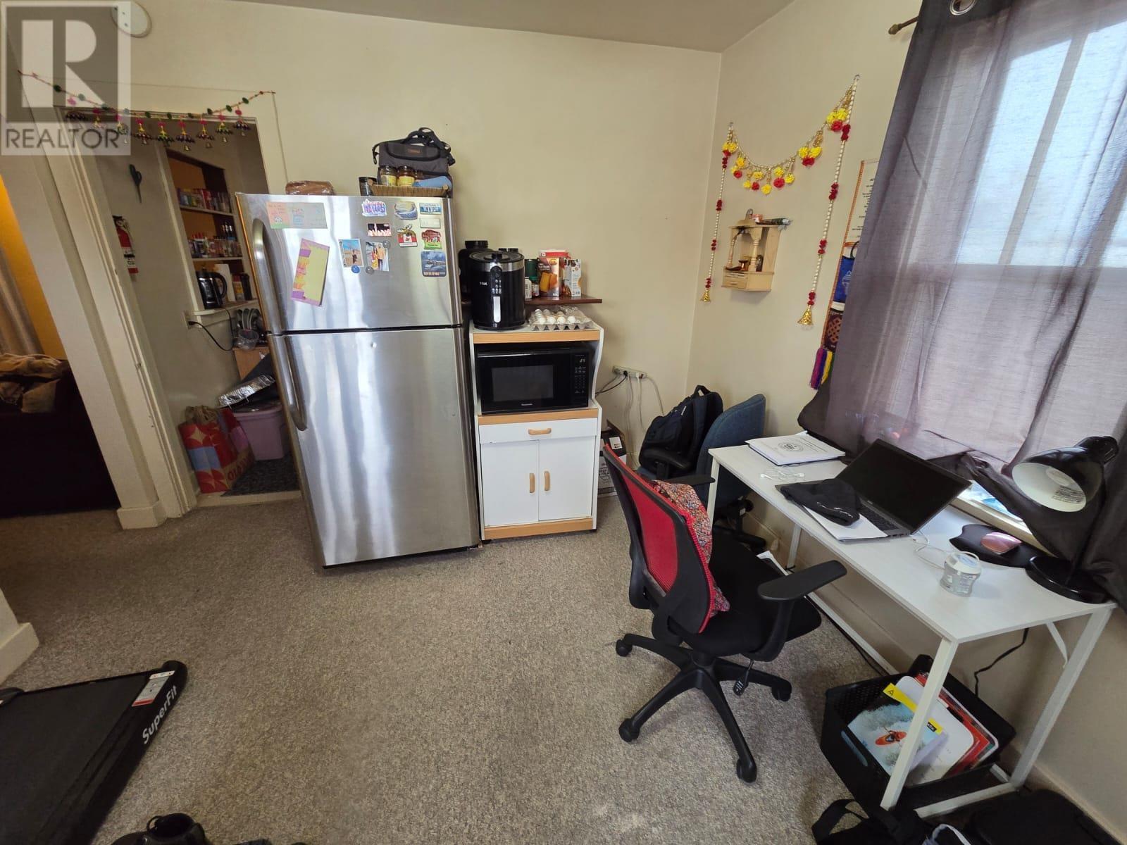 1012 Victoria Ave E Property Photo 4