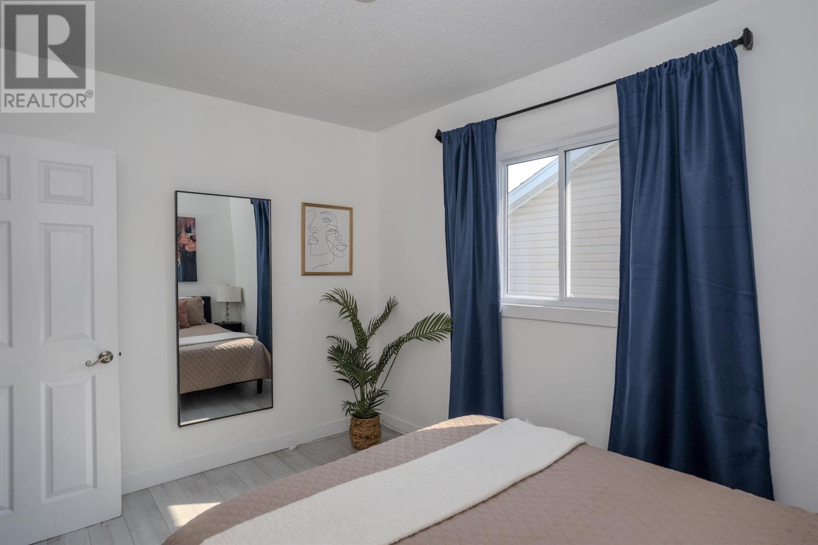 92 Jean St Property Photo 30