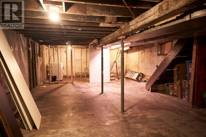 513 Christina St E Property Photo 29