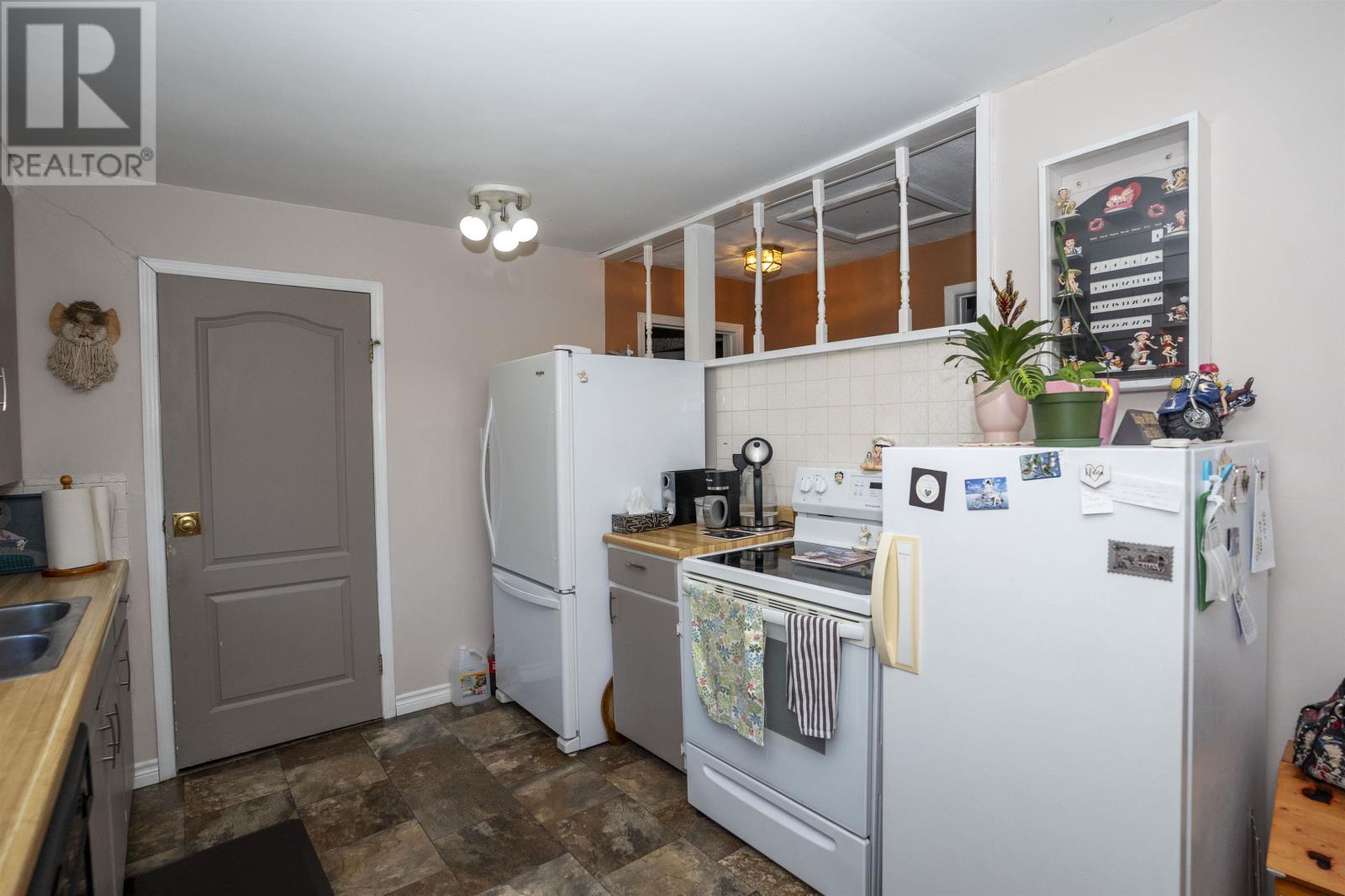 6365 Mapleward Rd Property Photo 11