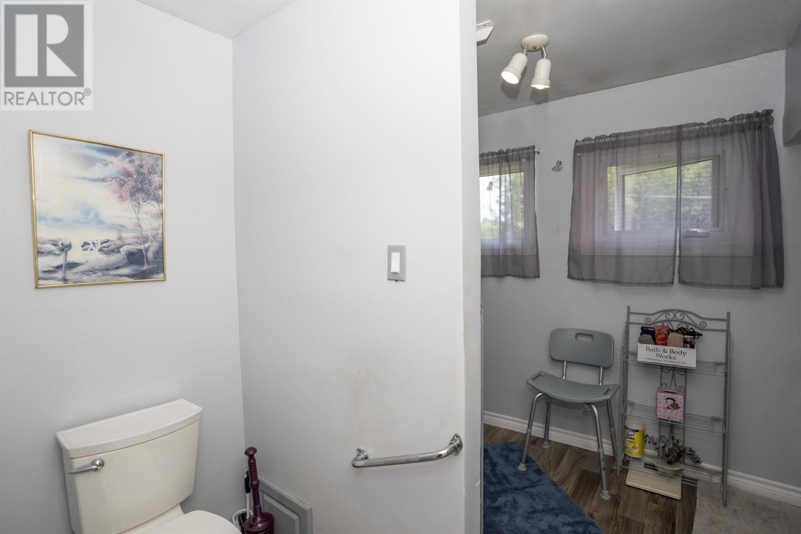 6365 Mapleward Rd Property Photo 21