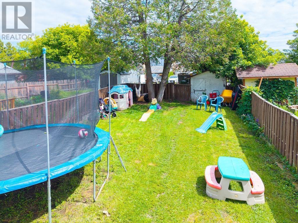 75 Ontario St Property Photo 9