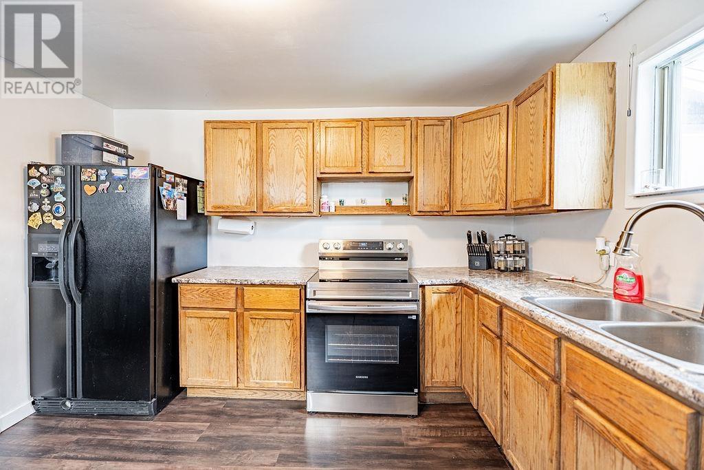 75 Ontario St Property Photo 16