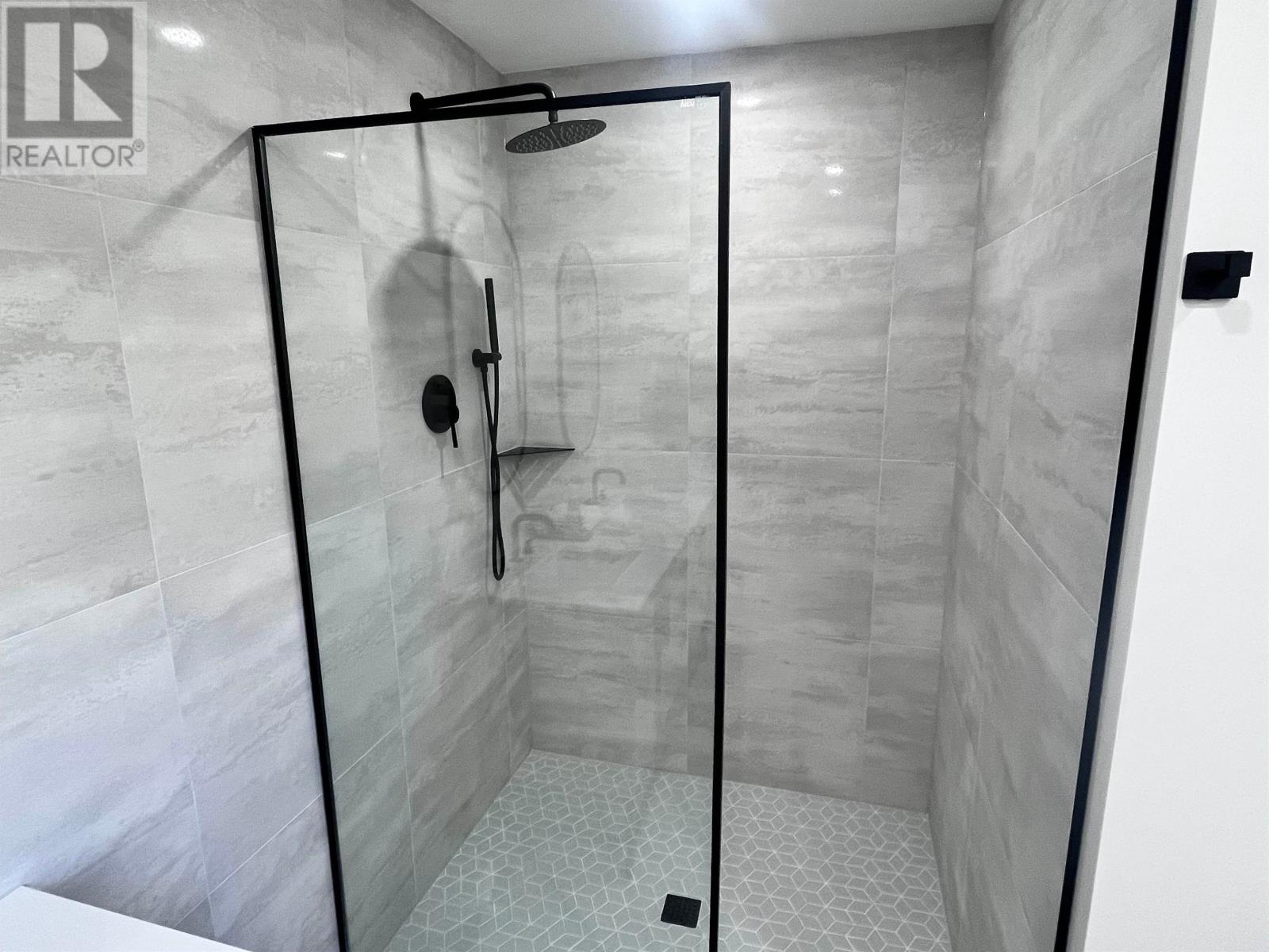 434 Hebert St Property Photo 26