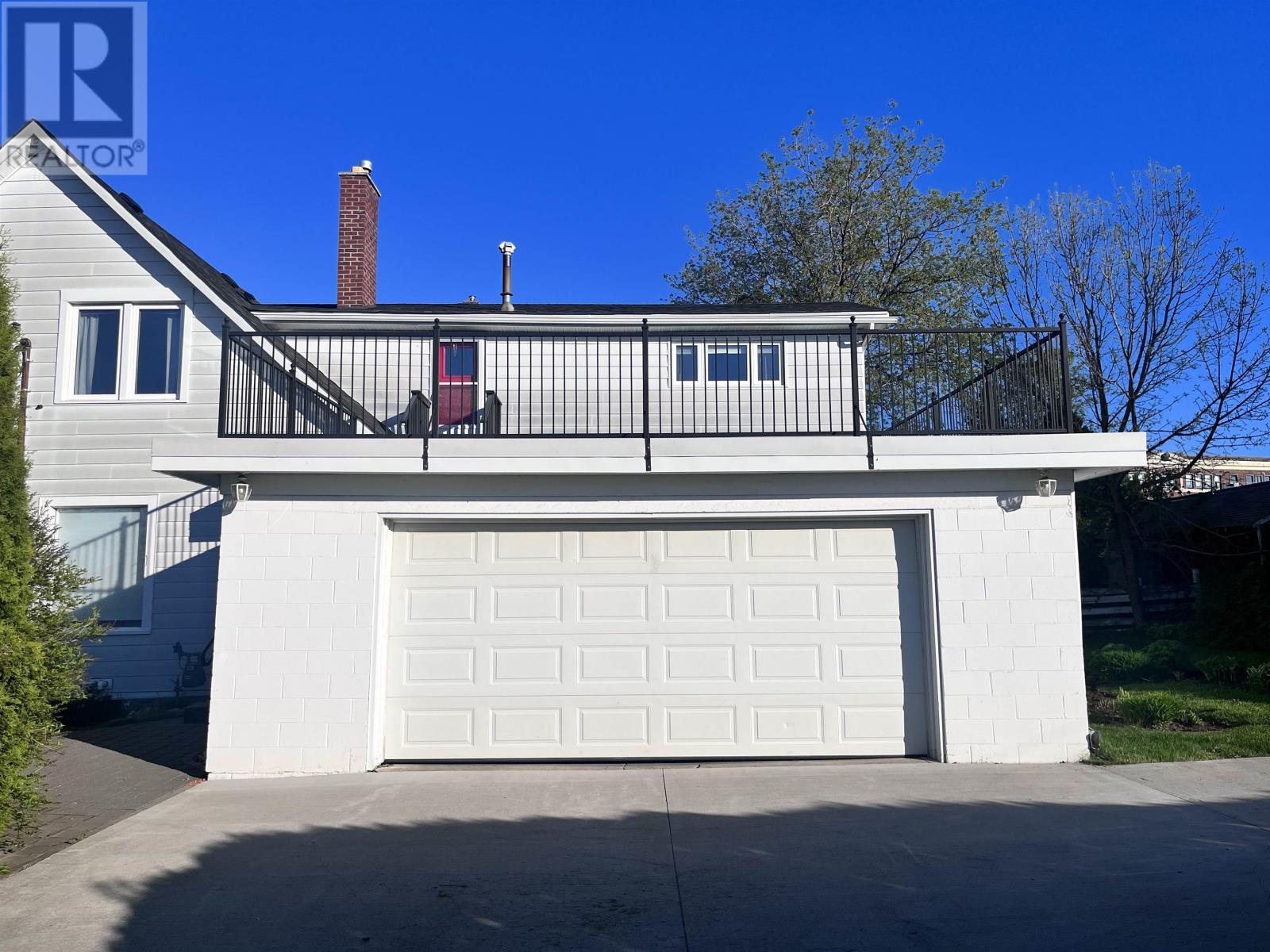 434 Hebert St Property Photo 36