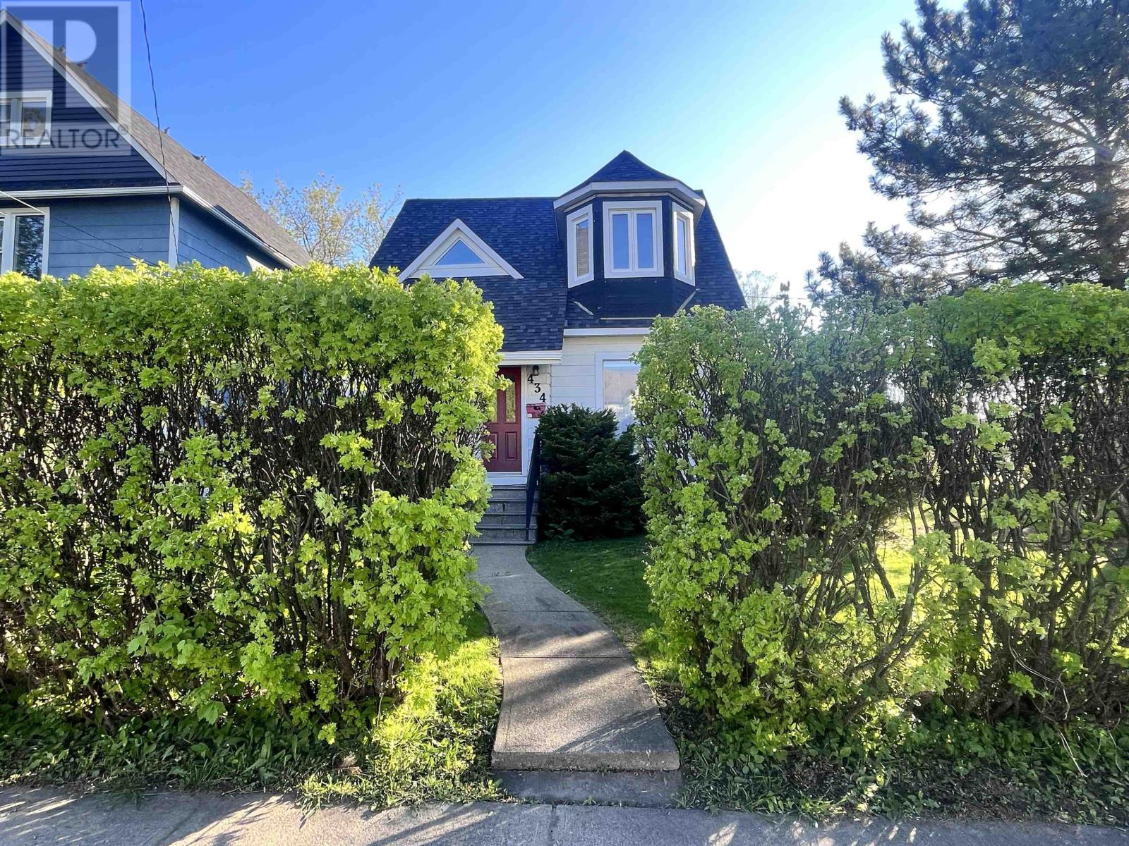 434 Hebert St Property Photo 37