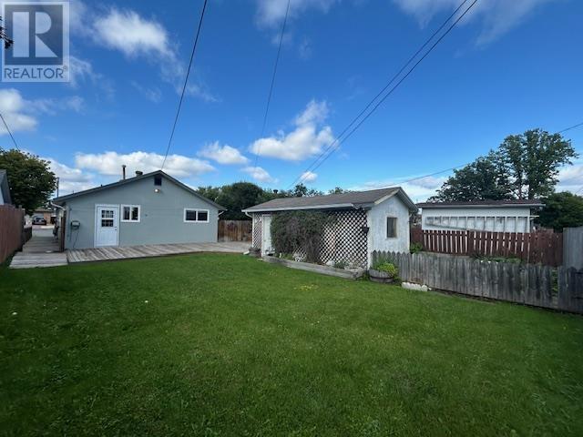 208 Gordon St Property Photo 19
