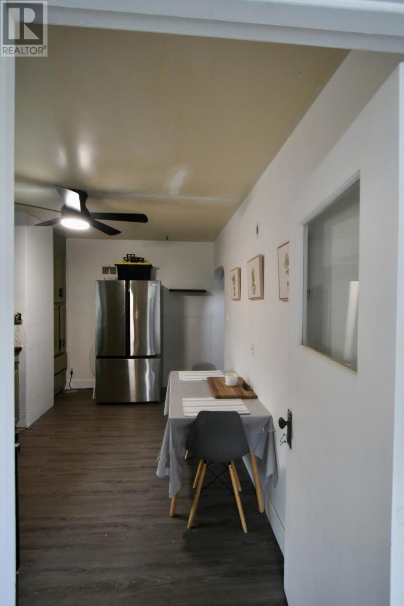 155 Ruttan St Property Photo 20