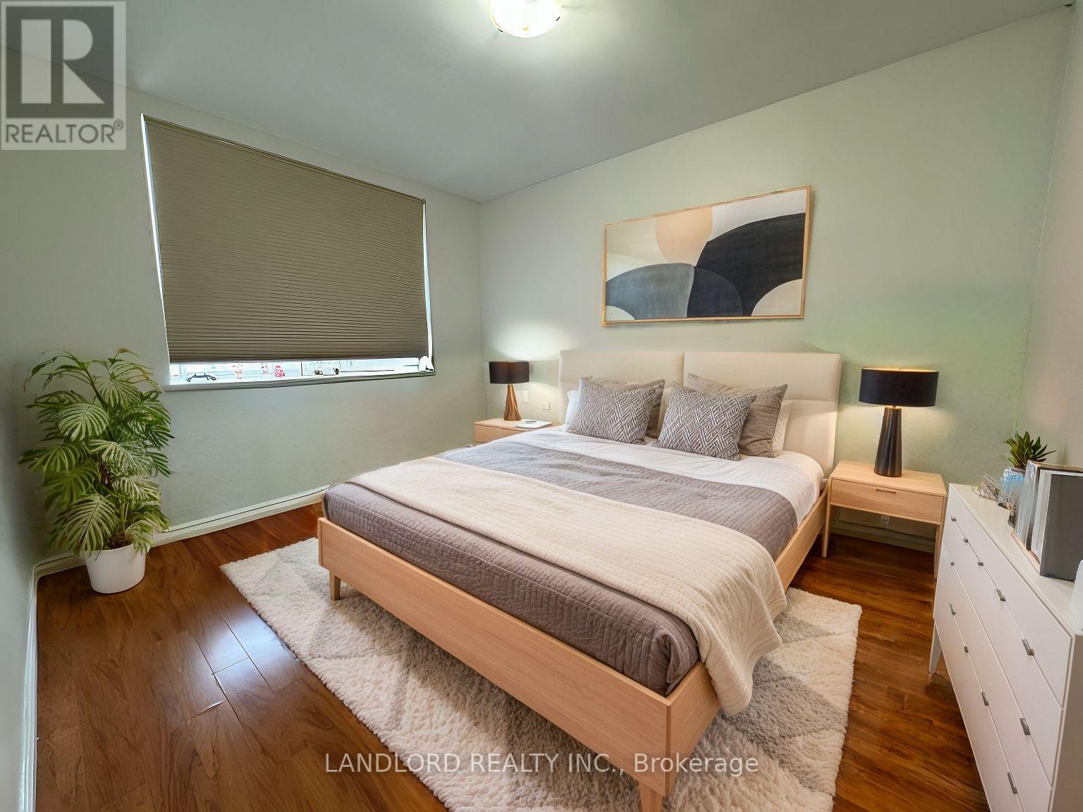 41 - 140 Springhurst Avenue Property Photo 10