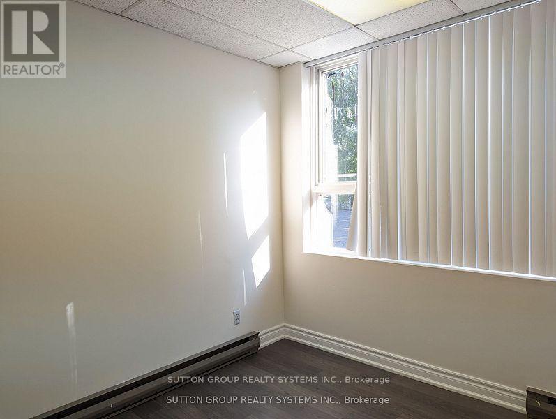 104 - 3040 PALSTAN ROAD Property Photo 1