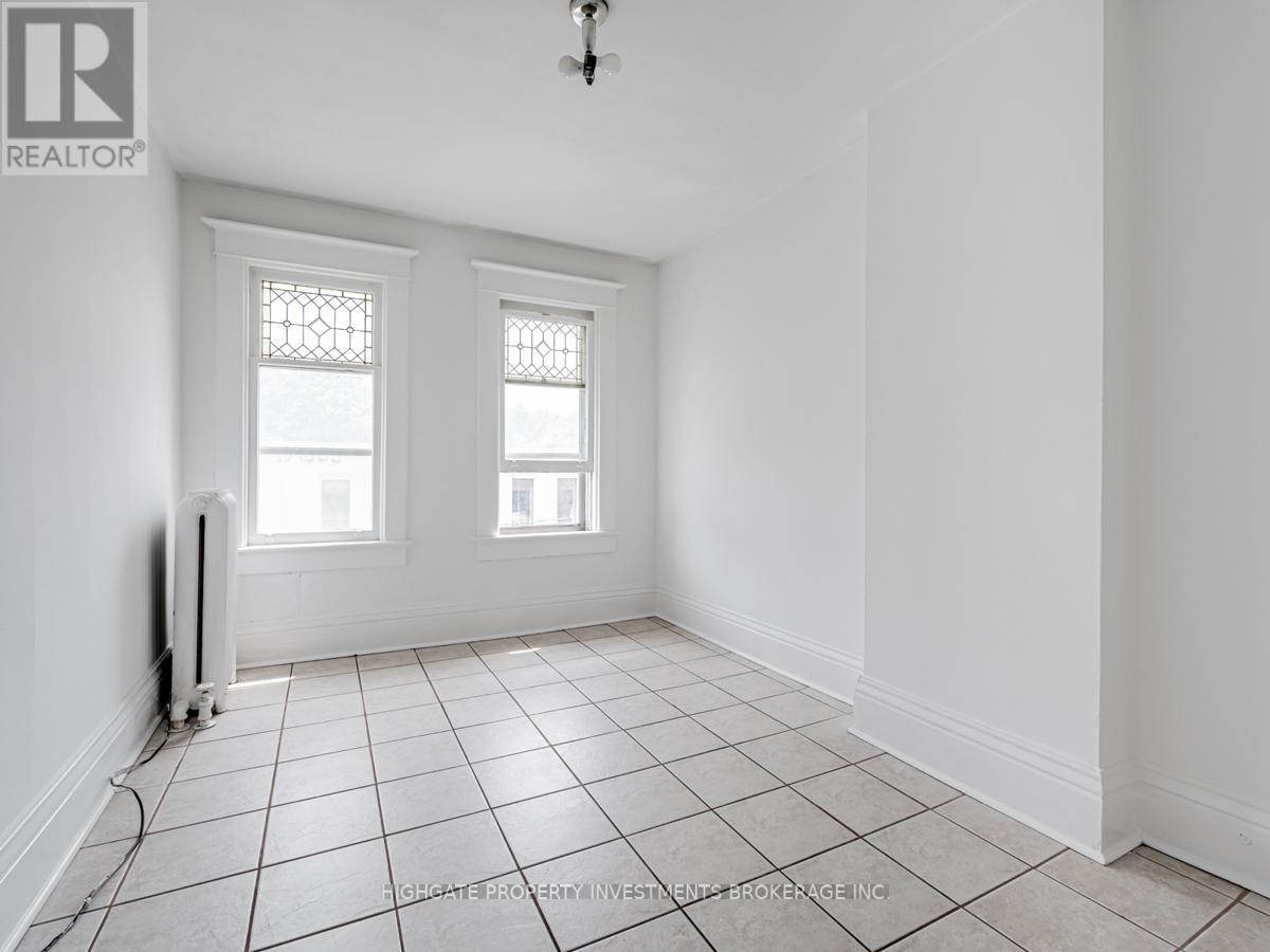 3 - 1506 Queen Street W Property Photo 5