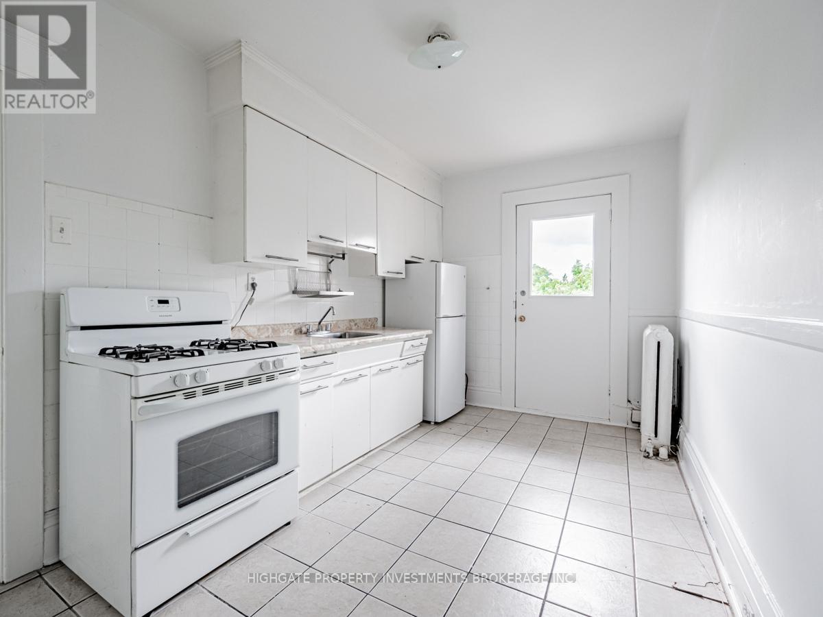 3 - 1506 Queen Street W Property Photo 16