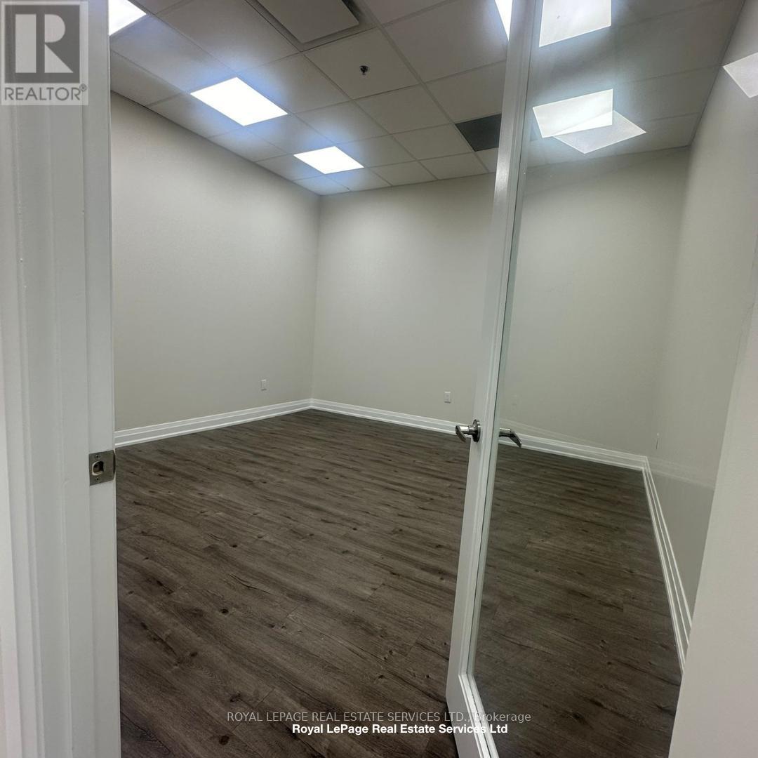 30 - 7956 Torbram Road Property Photo 2