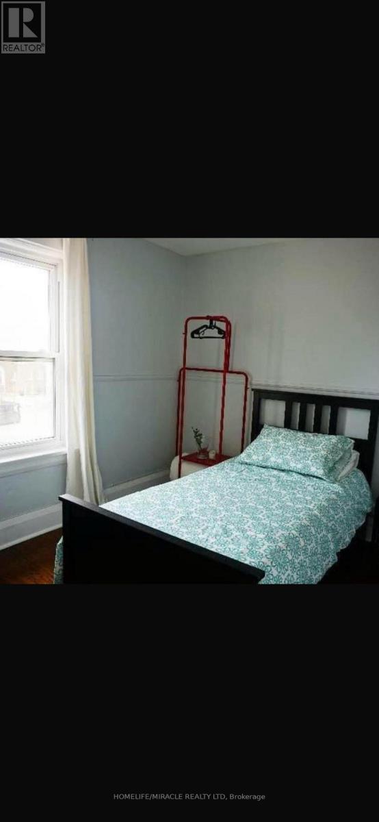 8 Mill Street Property Photo 7