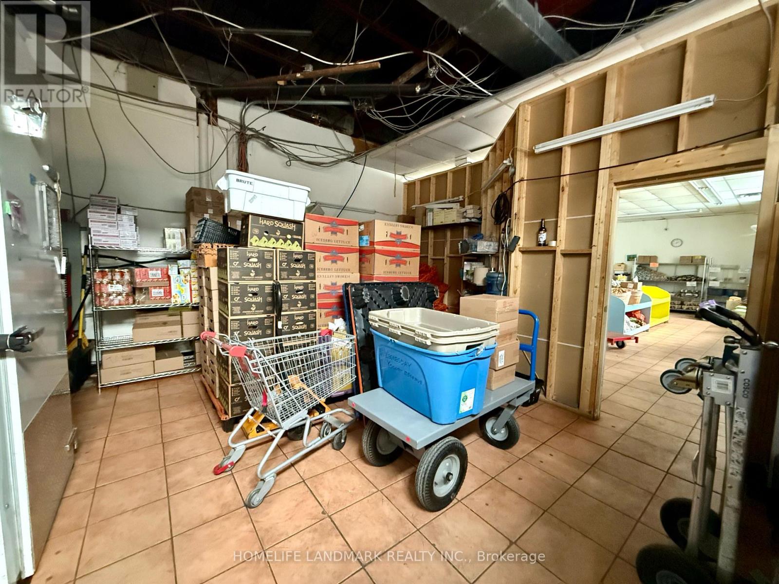 Main - 263 Dunn Avenue Property Photo 6