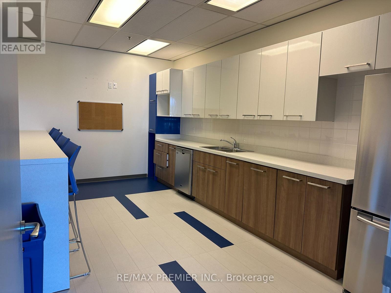 505-14 - 5060 Spectrum Way Property Photo 12