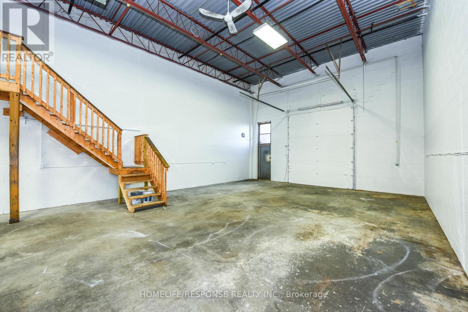 21 - 1060 Britannia Road E Property Photo 23