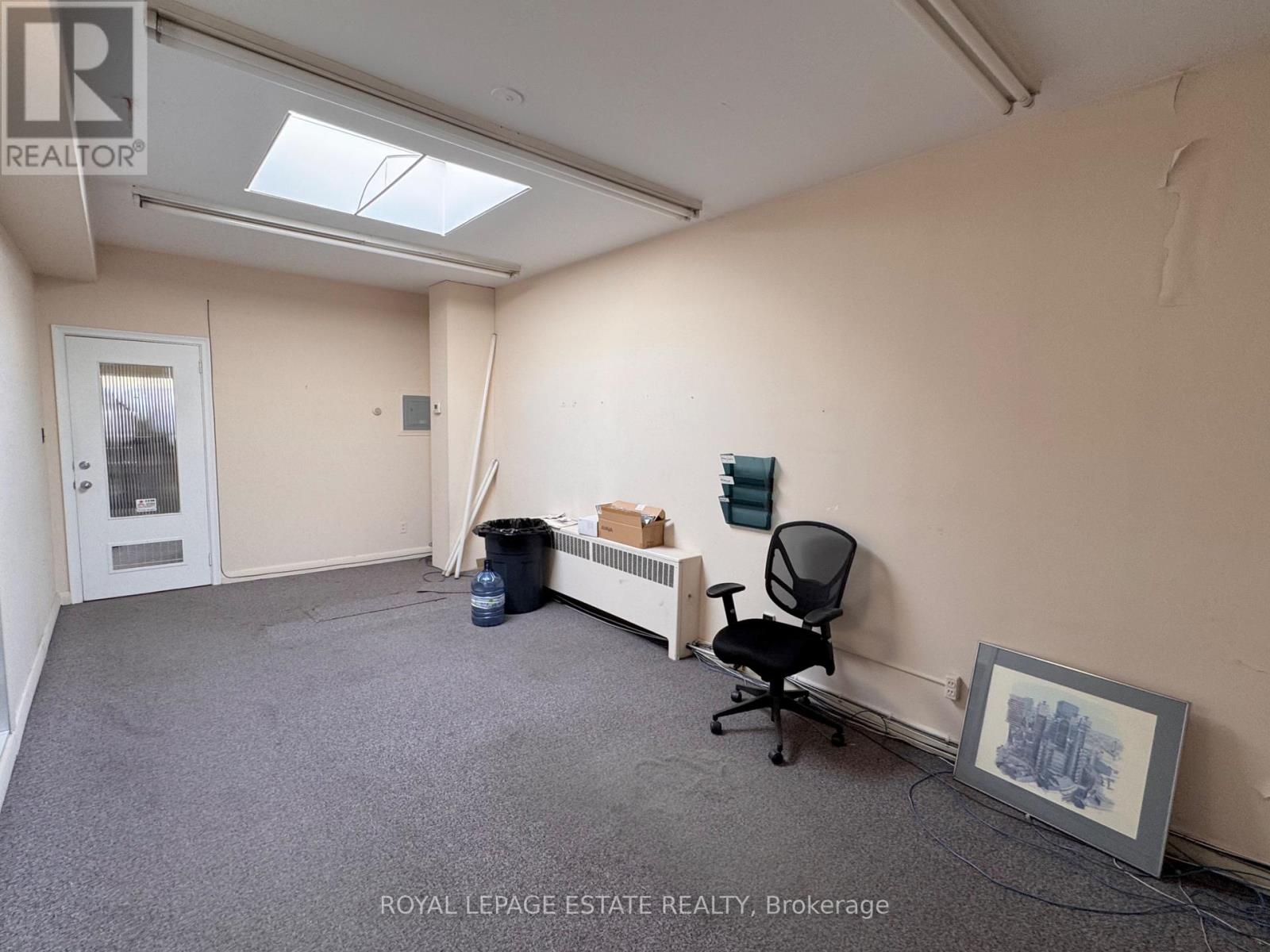 203 - 4894-96 Dundas Street W Property Photo 2