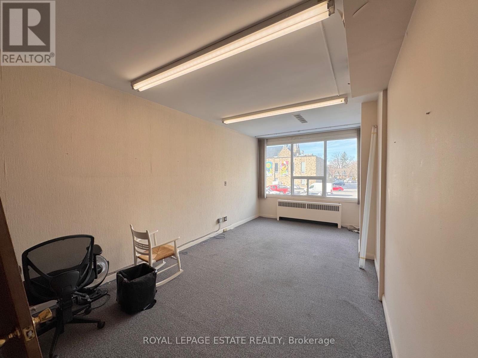 203 - 4894-96 Dundas Street W Property Photo 3
