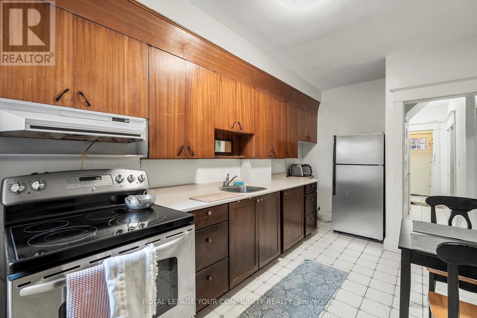 Gf - 30 Dorval Road Property Photo 23