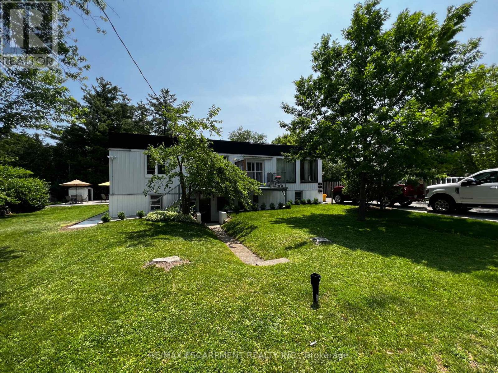 2336 Mountainside Drive Property Photo 13