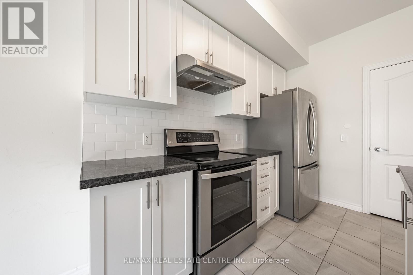 391 Athabasca Common Property Photo 15
