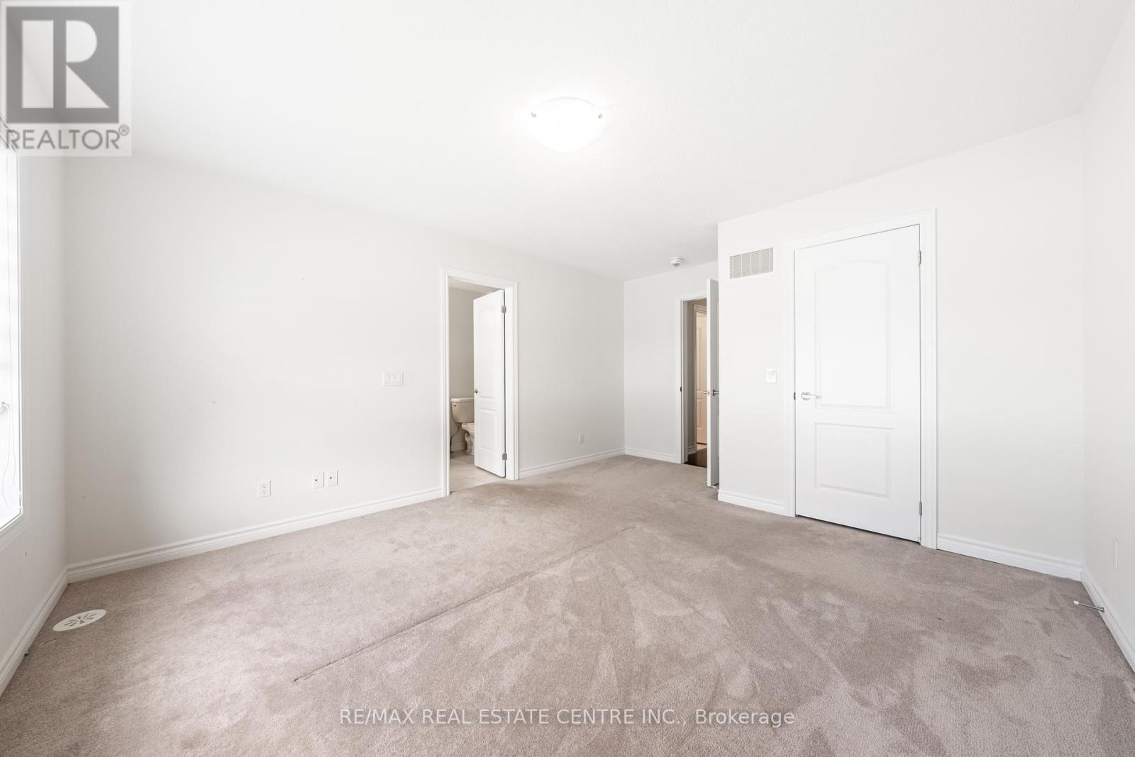 391 Athabasca Common Property Photo 23