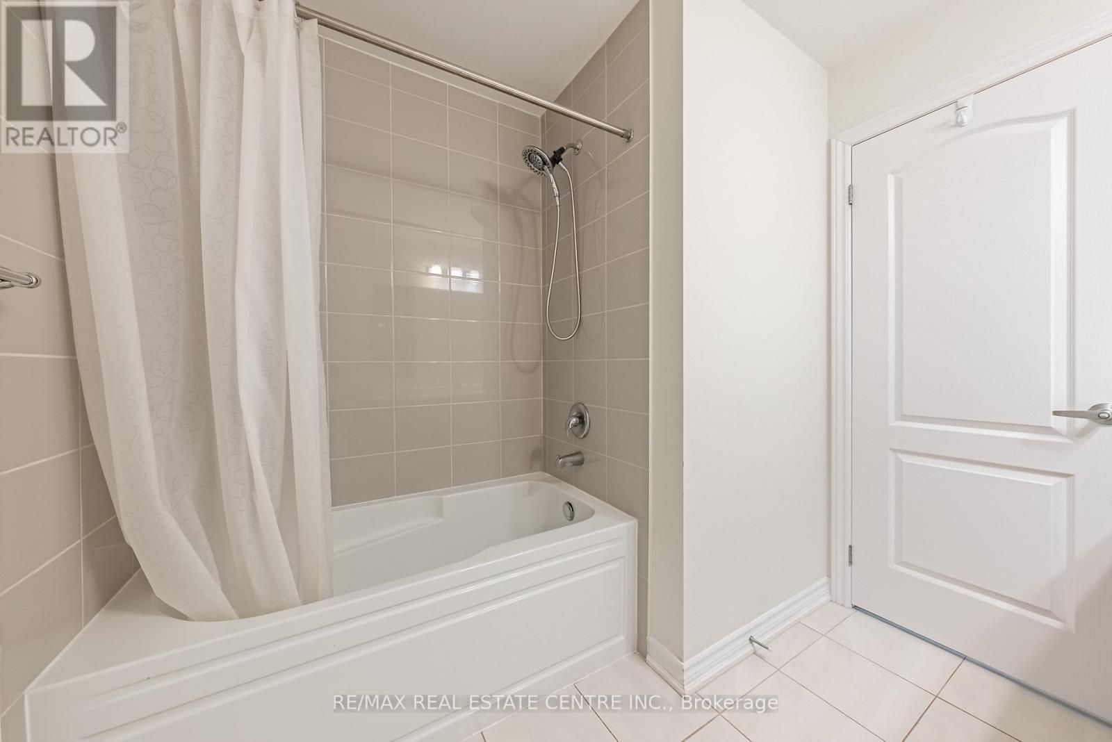 391 Athabasca Common Property Photo 26