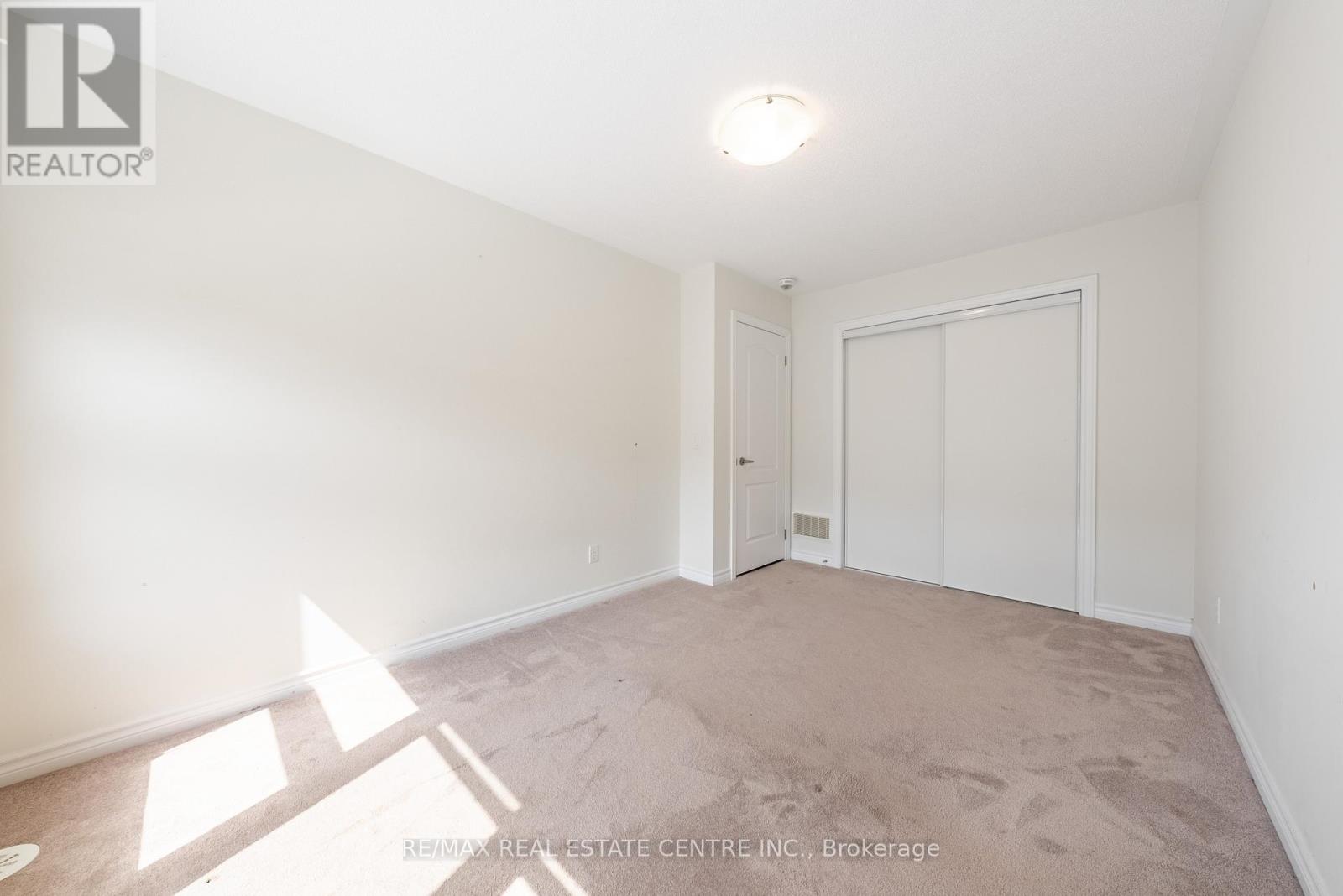 391 Athabasca Common Property Photo 29