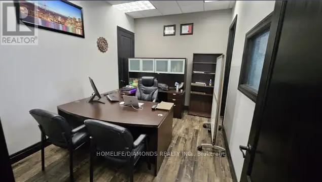 39 - 480 Chrysler Drive Property Photo 2
