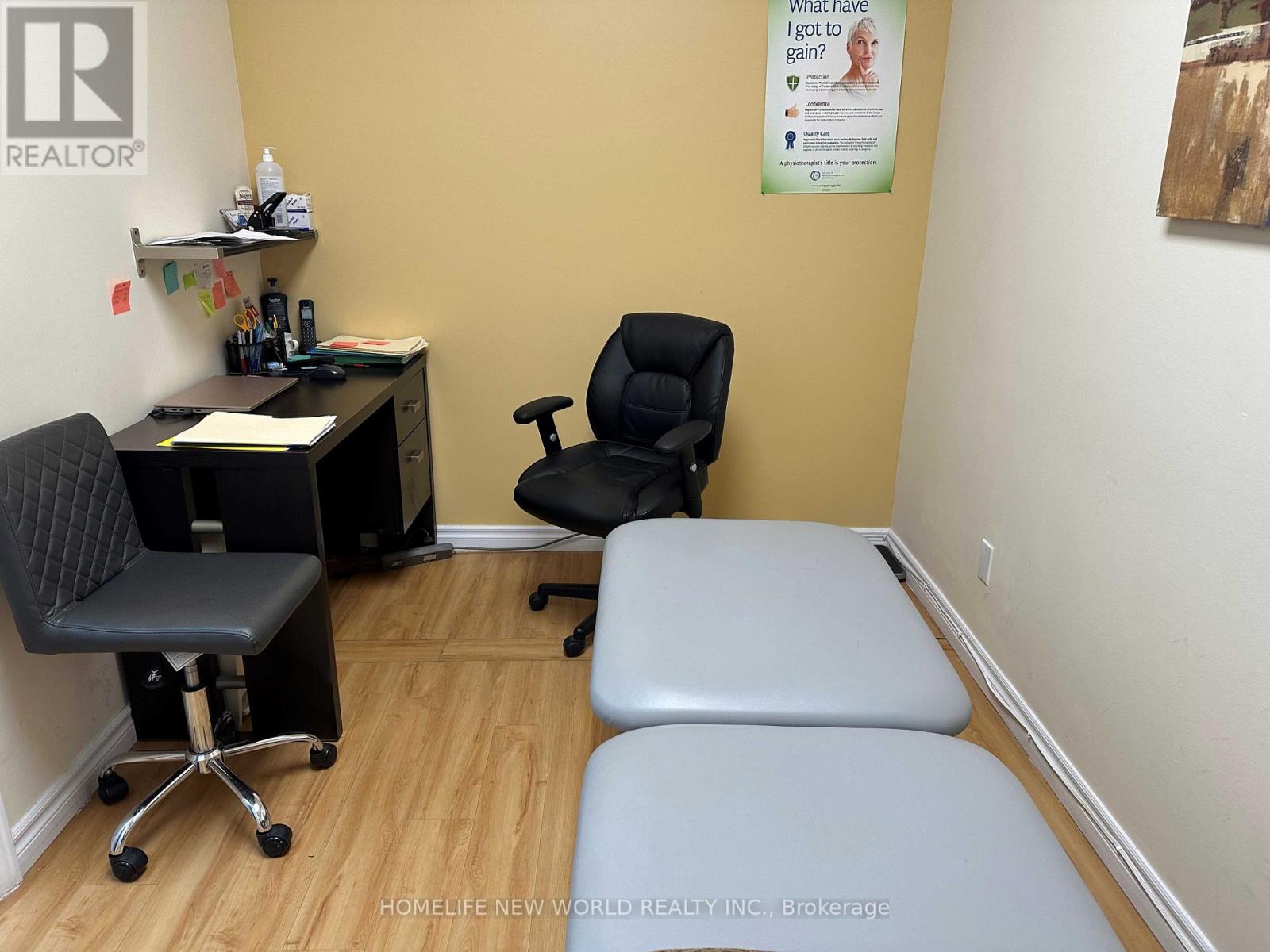 104 - 5050 Dufferin Street Property Photo 11